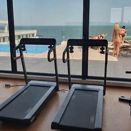 Апартаменты Infinity & Premium Infinity Pool & Parking Нэводари